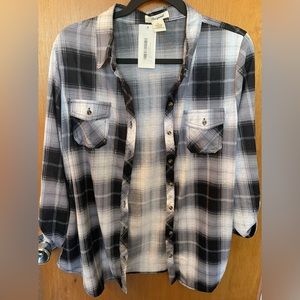 XL Passport Plaid Shirt Black and White BNWT